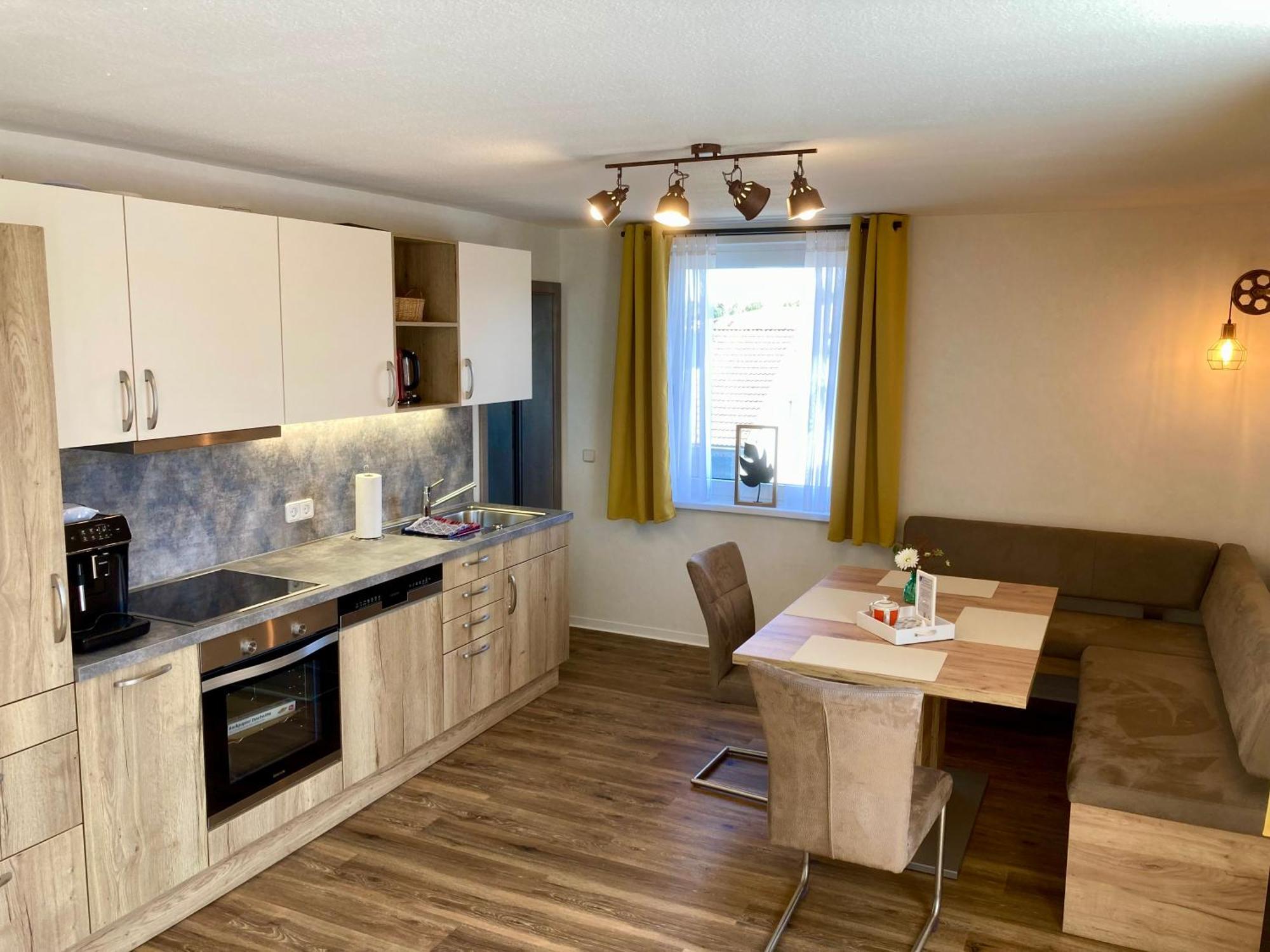Haus Wilma Apartment อัลเทอเนา ภายนอก รูปภาพ
